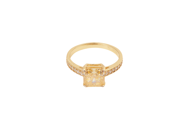 Yellow Diamond Ice Cut3172518