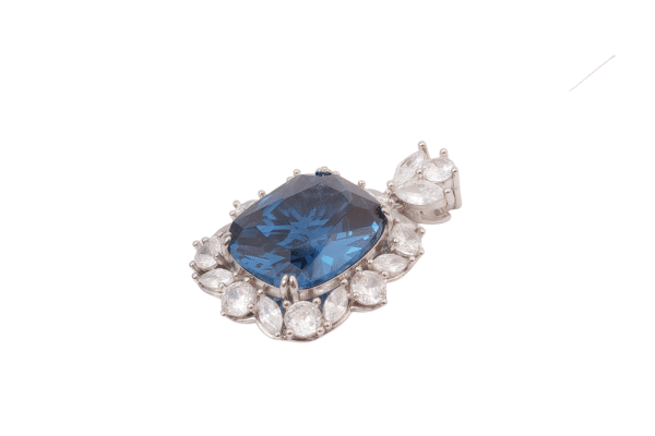 Topaz Pendant 10360